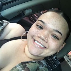 Meet your Posher, Brook